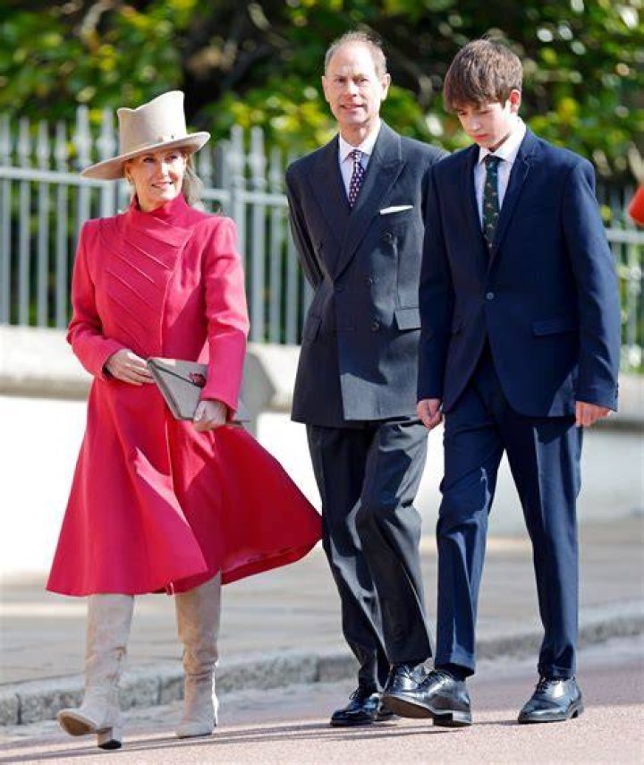 If the Duke and Duchess of Sussex do make the change, they'll be joining a slew of other famous faces who already live in the lavish area